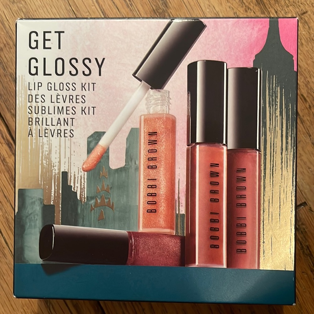 Bobbi Brown Get Glossy Lip Gloss Kit